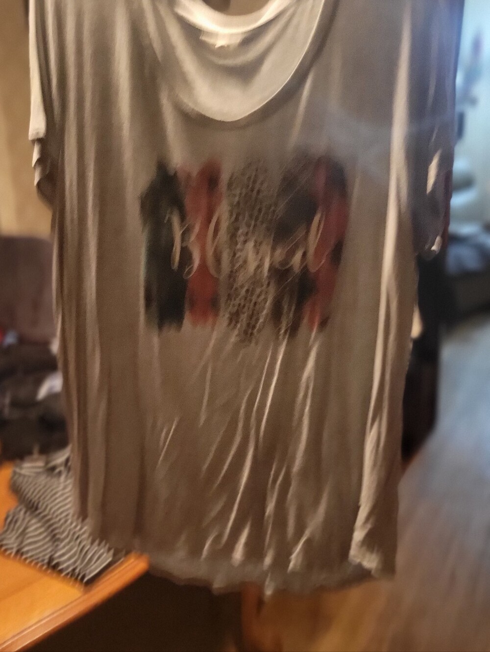Maurices Gray Short-Sleeve Graphic Tee with Black and Brown Accents
